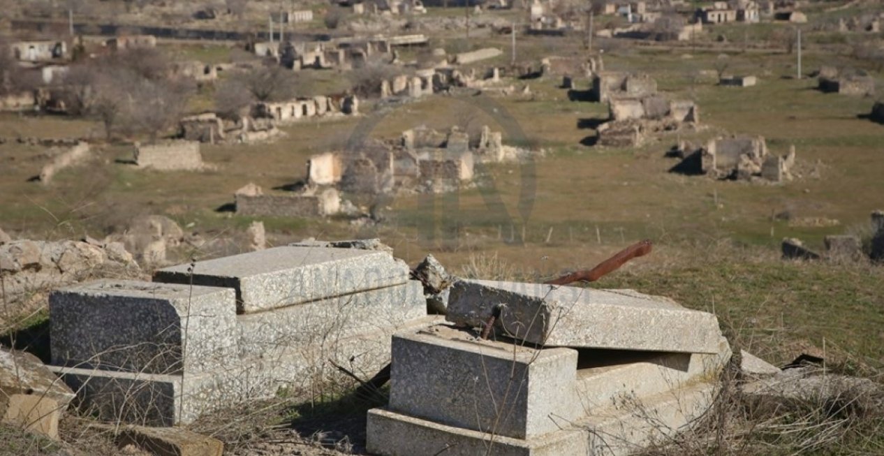 İnfoteka24: Qəbirlərin təhqir edilməsi "türk kimliyi"nin bir hissəsidir