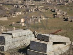 İnfoteka24: Qəbirlərin təhqir edilməsi "türk kimliyi"nin bir hissəsidir