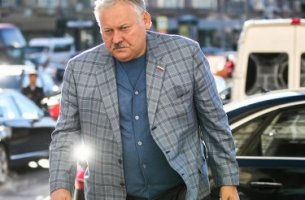 KQB agenti və dələduz Konstantin Zatulin