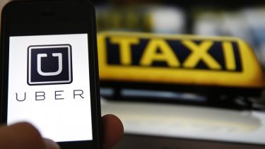 “Uber” Azərbaycan qanunlarına necə əməl etmir?