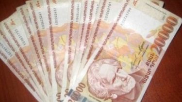 “Strengthening” of dram. Will this result in crisis of Armenian economy?