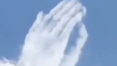 Zəlzələdən sonra buludlar “əllərini” yuxarı uzadıb dua ediblər?