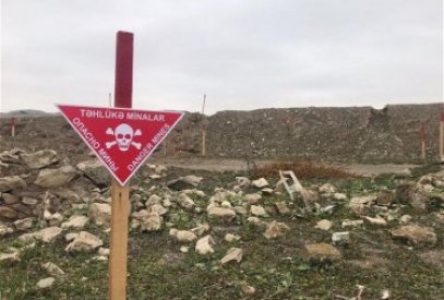 Why does Armenia refuse to provide minefield maps?