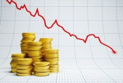 Why is Armenian economy falling?